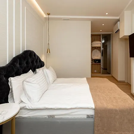 Leomare Hotel 4*