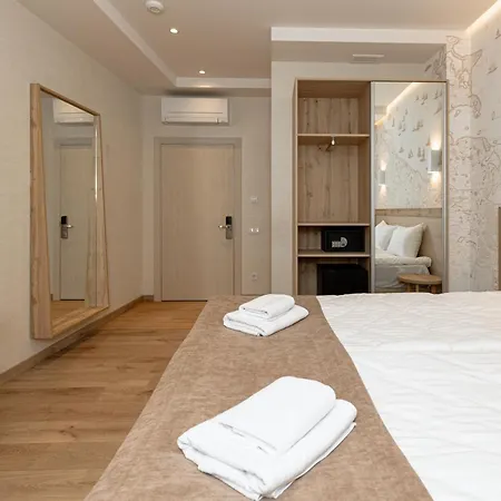 Leomare Hotel 4*
